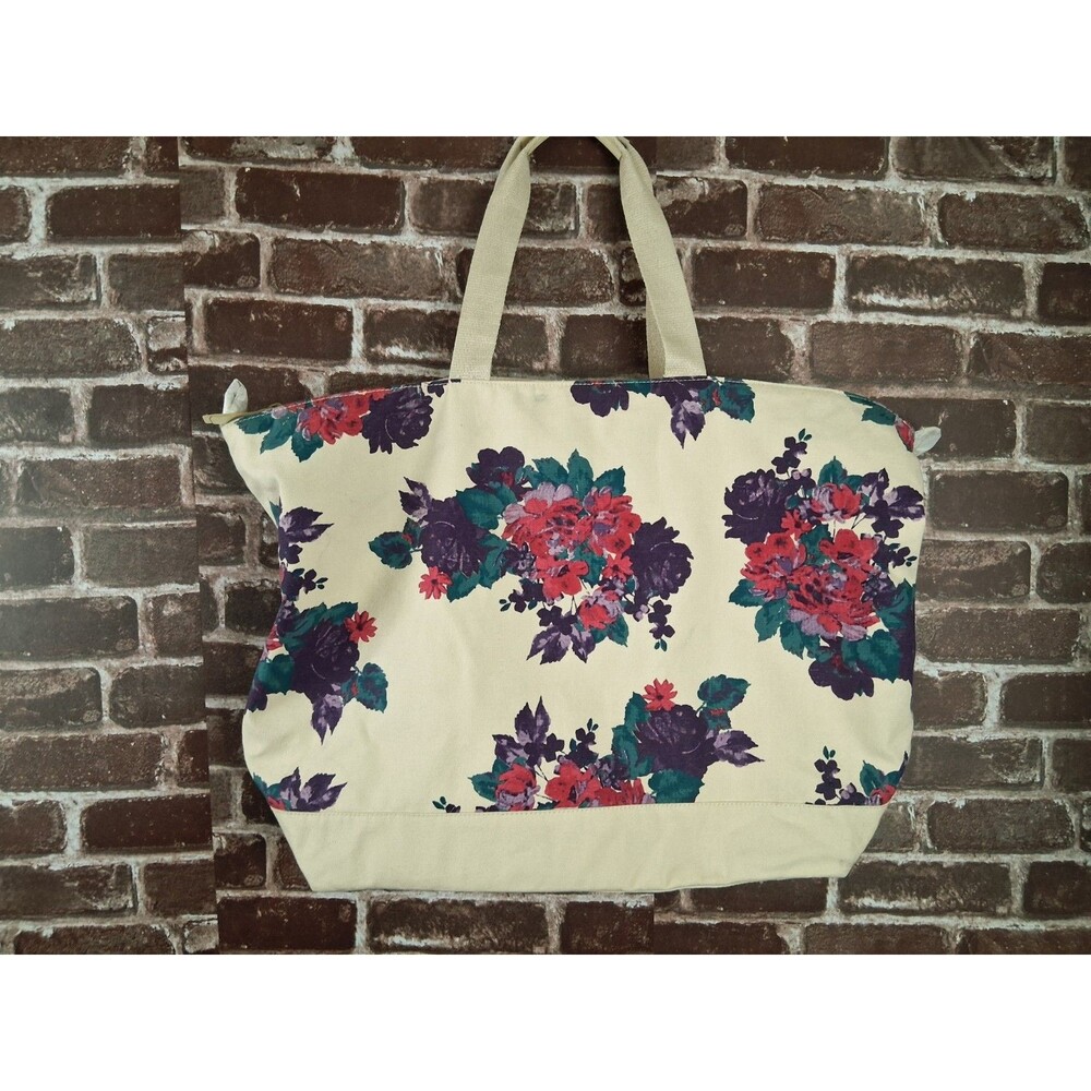 NWOT Soft Surroundings Floral Boho Canvas Tote Bag Zip Close Resort Unstructured